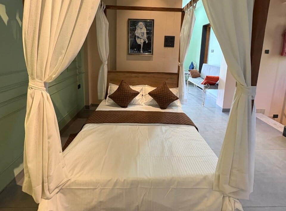 WhatsApp Image 2025-10-28 at 8.04.35 AM (1)